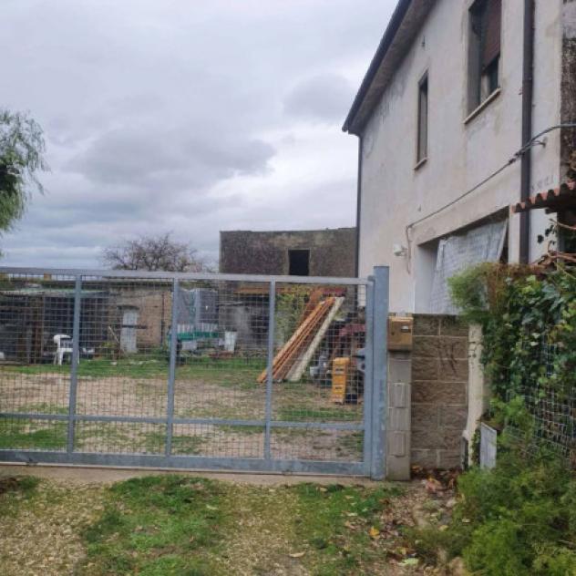 Immobile in asta di 203 m² con più di 5 locali in vendita a Rosciano - Foto 4