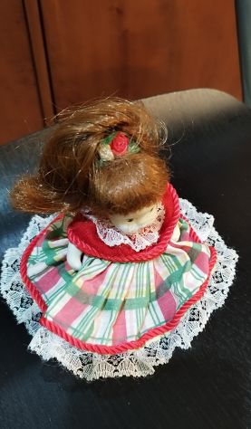 Bambolina in porcellana da collezione - Foto 4