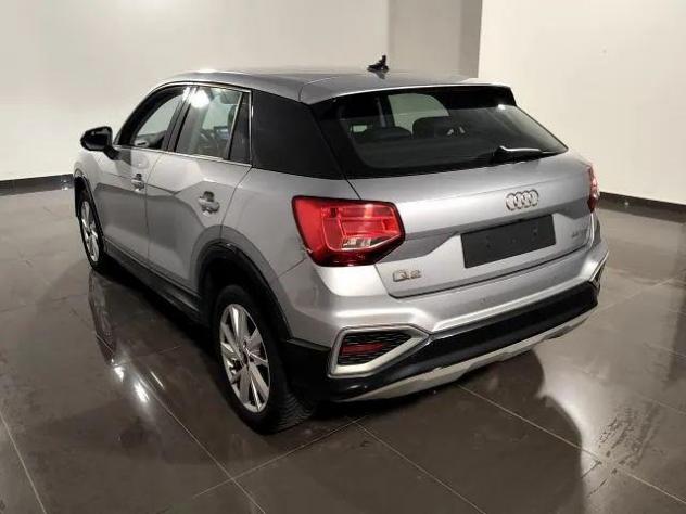 AUDI - Q2 - 35 TFSI S tronic Business Advanced - Foto 6