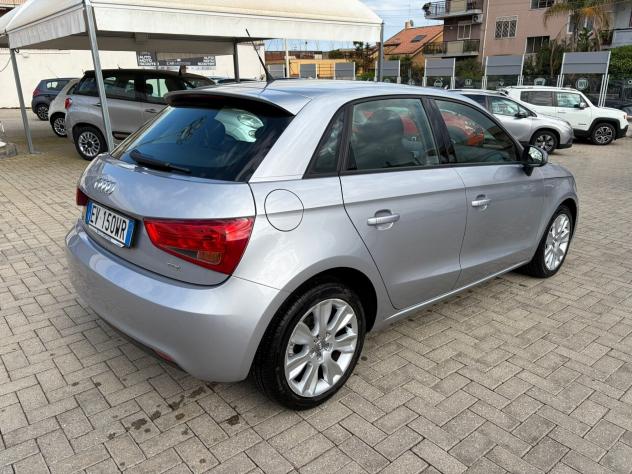 Audi A1 1.6 TDI Attraction - Foto 4
