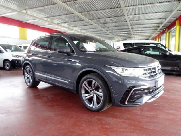 VOLKSWAGEN Tiguan 2.0 TDI 150 CV SCR DSG R-Line rif. 23992655