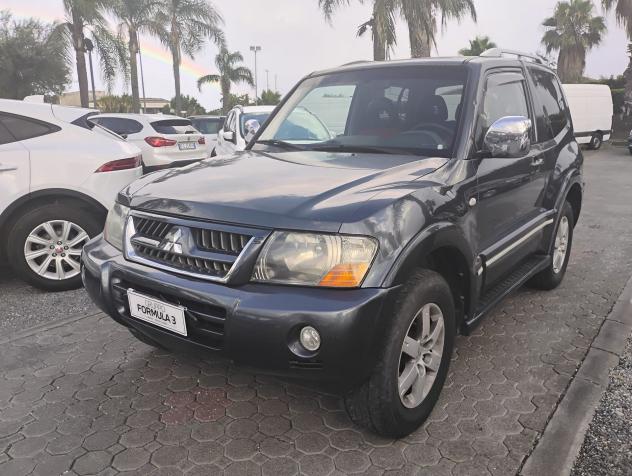Mitsubishi Pajero Pajero 3p 3.2 tdi 16v di-d Instyle