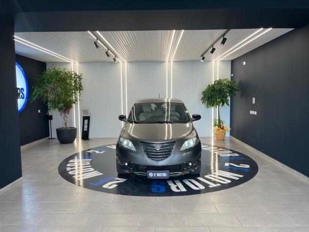 Lancia Ypsilon 1.3 MJT 16V 95 CV 5 porte S&S Silver - Foto 3