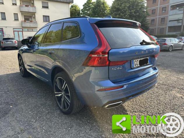 VOLVO XC60 B4 MHEV AWD Geartronic R-design 197 CV rif. 24093257 - Foto 4