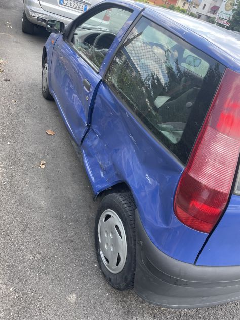 Fiat punto - Foto 3