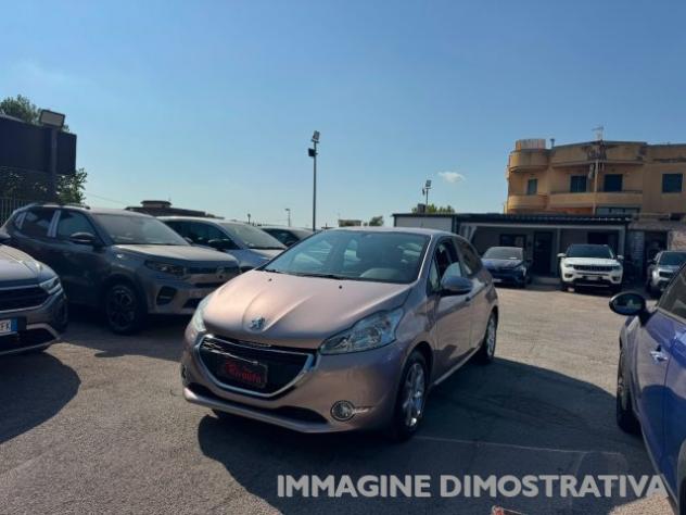PEUGEOT 208 1.4 8V HDi 68CV 5p. Allure rif. 24040531 - Foto 3