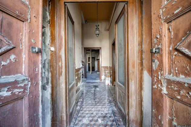 PORZIONE DEL 1800 DA RESTAURARE A COLLE BRIANZA - Foto 15