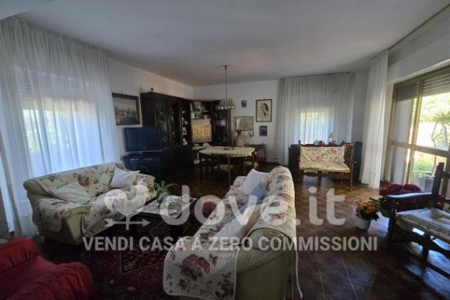 Villa di 235 m² con 5 locali e box auto in vendita a Erice - Foto 2