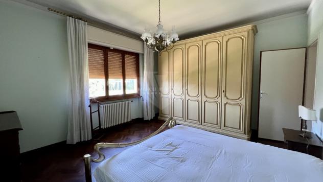 VILLA di 13 vani e di 200 mq (PIETRASANTA) rif. 185/VVE - Foto 6