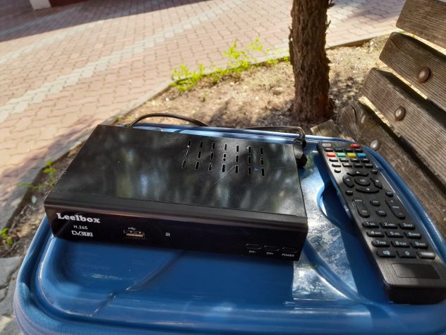 Decoder Leelbox H.265 DV3T2 Digital TvBox DVBT2 WiFi Dongle USB/APP digitale ter