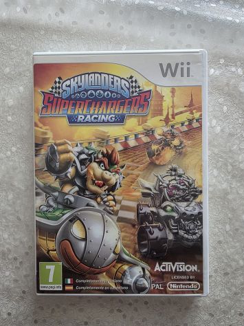 Giochi Skylanders SuperChargers Racing e Skylanders Giants per Wii