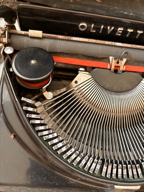 Macchina da scrivere Olivetti - Foto 2