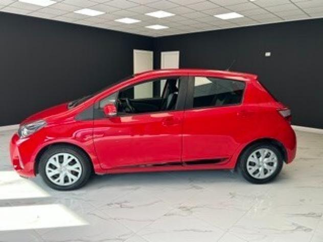 Toyota Yaris 1.5 5 porte Lounge - Foto 4