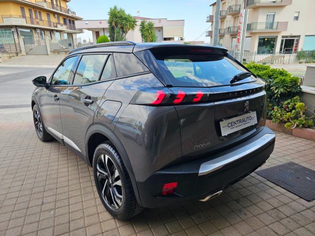 Peugeot 2008 PureTech 130 S&S EAT8 Allure Navi Pack - Foto 4