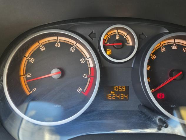 Opel Corsa 1.2 85CV GPL-TECH BEN TENUTA GARANZIA - Foto 9