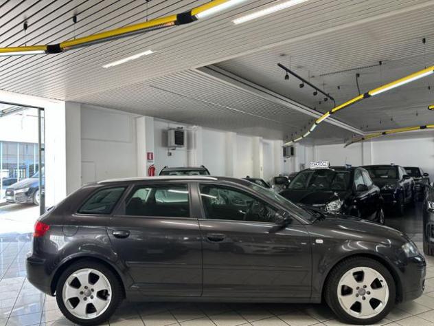 AUDI A3 SPB 2.0 16V TDI S tronic Ambition rif. 23830968 - Foto 5