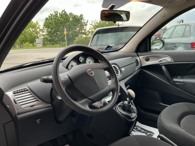 Lancia Ypsilon 1.4 GPL Neopatentati - Foto 7