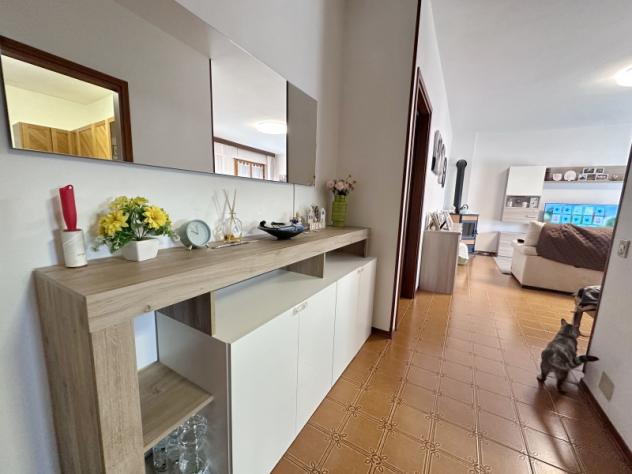 BAGNO DI GAVORRANO IN ZONA CENTRALE AMPIO APPARTAMENTO CON GARAGE E CANTINA - Foto 5