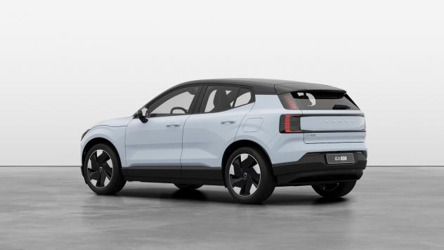 Volvo EX30 P5 Long Range Ultra IN ARRIVO - Foto 4
