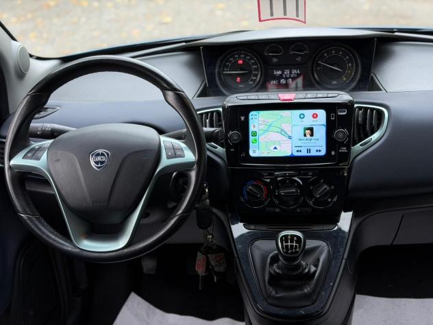 Lancia Ypsilon 1.0 FireFly Hybrid GOLD. - Foto 9