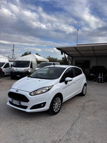 Ford Fiesta 1.5 TDCi 75CV 5 porte Titanium - Foto 5