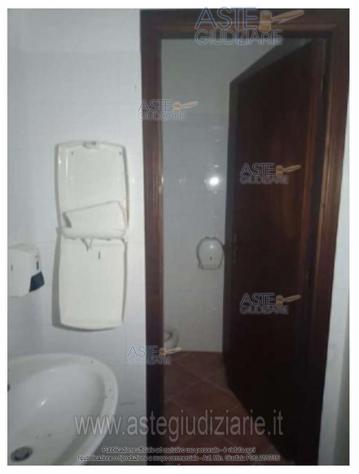 IMMOBILI-IMMOBILE RESIDENZIALE-Frazione cannicchio - contrada monaco - Foto 7