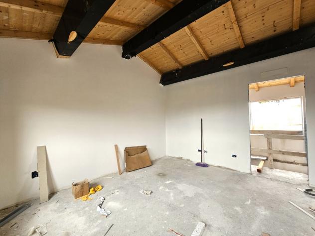 Porzione di casa in vendita a Sarzana - Foto 12