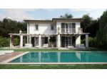 VILLA di 9 vani e di 250 mq (PIETRASANTA - Crociale) rif. P265