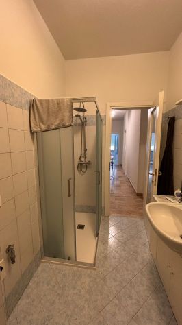 2 Posti letto STANZA DOPPIA STUDENTI/LAVORATORI: BORGO VENEZIA Via A. da velo 8 - Foto 4