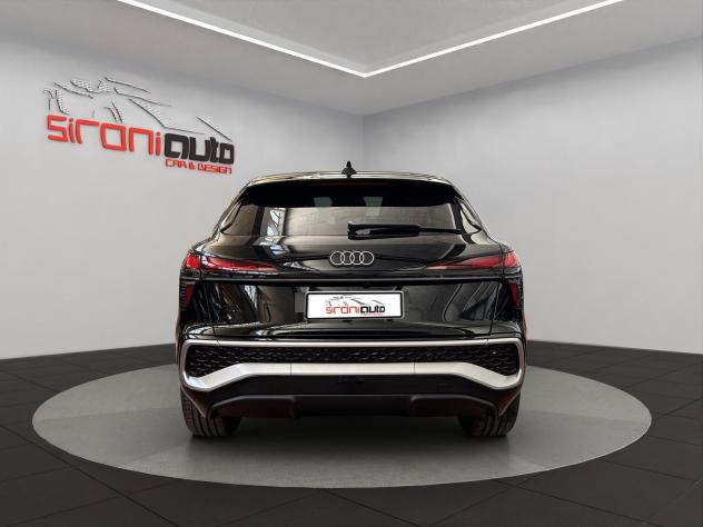 Audi Q3 Sportback 1.5 e-hybrid 272 cv S tronic S Line Edition - Foto 6