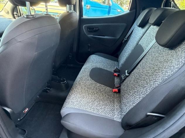 Lancia Ypsilon 1.0 hybrid neopatentati - Foto 8