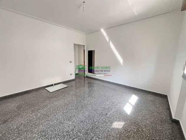 Rif: 2598 - In vendita appartamento con esposizione angolare - Comiso - Foto 11