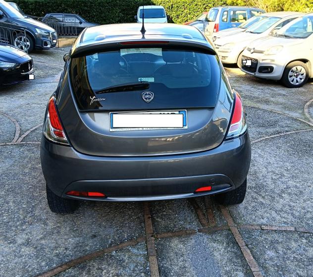 Lancia Ypsilon 1.2 69 CV 5 porte GPL Ecochic garanzia 12 mesi - Foto 7