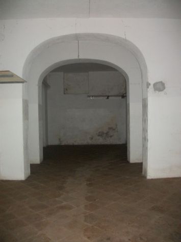 Garage deposito magazzino di 80 m2 viale san Francesco via Marconi - Foto 3