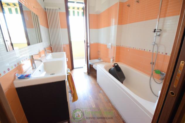APPARTAMENTO di 3 vani e di 97 mq (ORNAGO - ornago) rif. 3 LOCALI +TERRAZZO E BOX - Foto 8