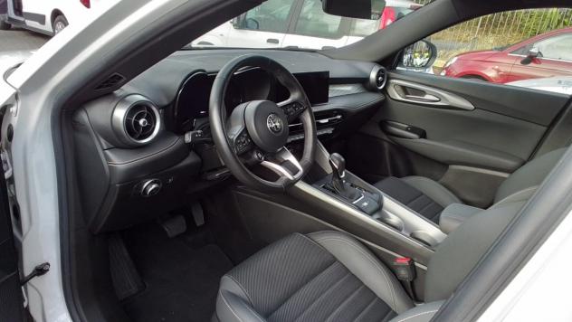 Alfa Romeo Tonale 1.6 - Foto 9