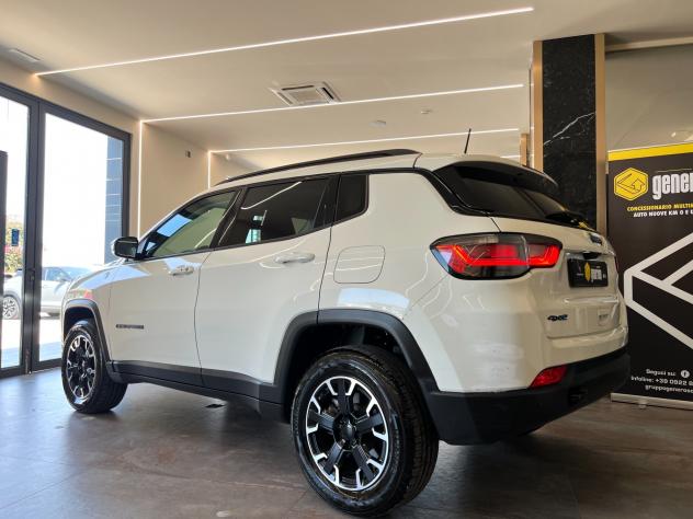 Jeep Compass 1.3 Turbo T4 240 CV PHEV AT6 4xe Trailhawk - Foto 5