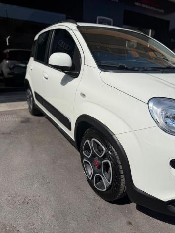 Fiat Panda 1.0 FireFly S&S Hybrid City Life - Foto 5