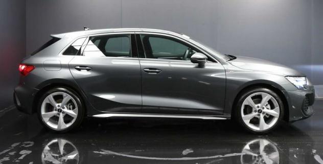 Audi A3 35 TFSI MHEV 150cv S-Tronic S-LINE (Tetto Apribile, HiFi SONOS, Matrix LED, Safety Plus) - Foto 4