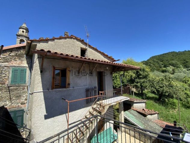 Bilocale con accesso indipendente - Comune di Filattiera (MS).