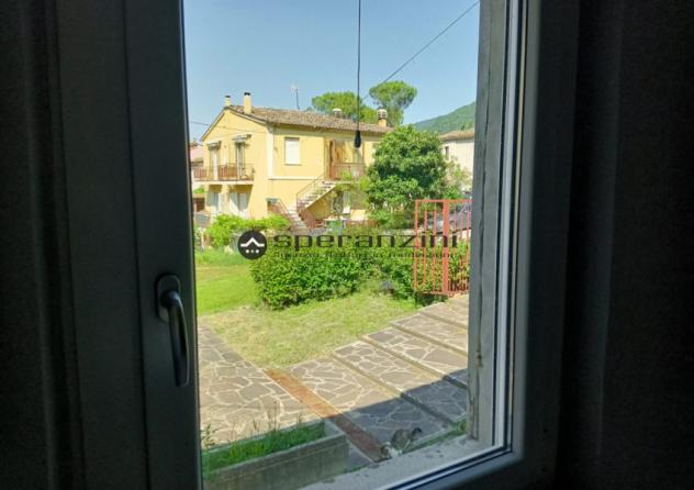 Fossombrone splendida casa completamente indipendente con vista panoramica sul colle dei cappuccini e le colline circostanti. situata a ridosso della - Foto 7