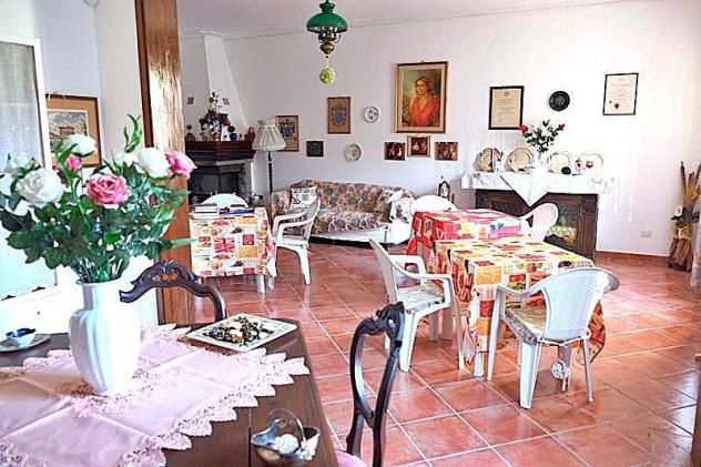 VILLA di 7 vani e di 195 mq (IMPRUNETA) rif. 37_31 - Foto 2