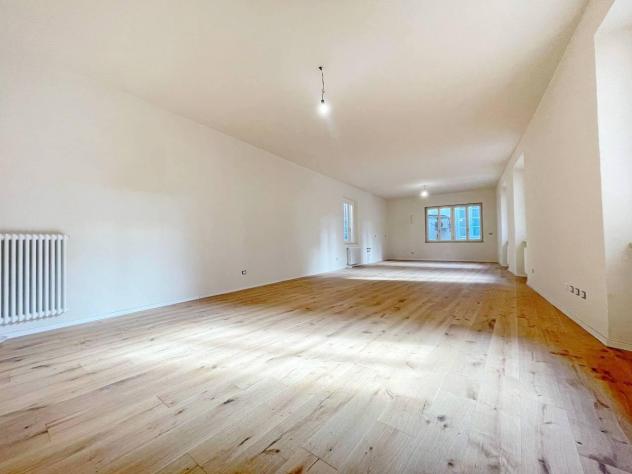Appartamento in vendita a Lucca 180 mq Rif: 1395024 - Foto 5
