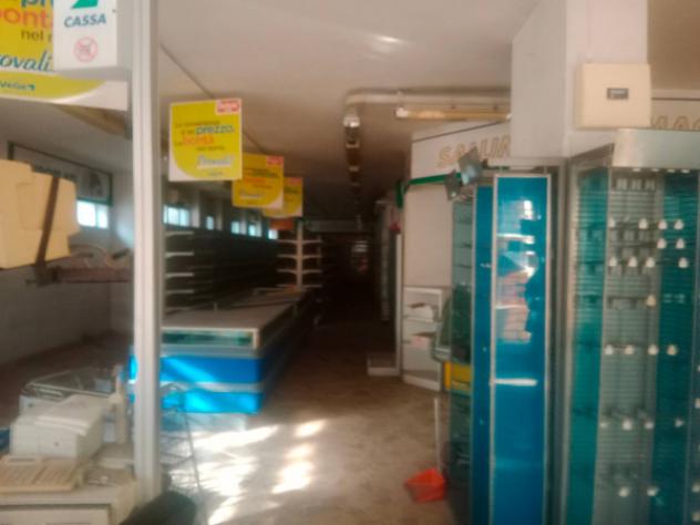 Attività / Licenza di 250 m² con 1 locale in affitto a Modena - Foto 6