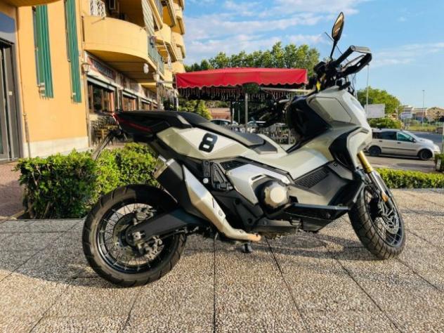HONDA X-ADV 750 TUTTO INCLUSO ANCHE PASSAGGIO! MINI RATE rif. 23837389 - Foto 2