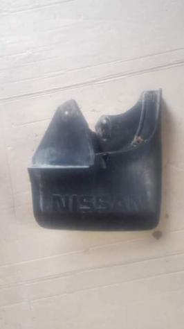 Paraspruzzi Parafango Posteriore Destro Nissan Patrol GR Y61
