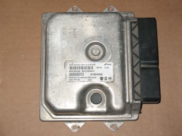 51904068 ECU CENTRALINA FIAT PUNTO EVO 1.3 95HP MJD 8F3.G2 HW10P 51904068