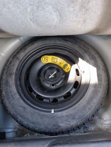 FORD Fiesta 1.2 60CV 5p. Tit. rif. 23772645 - Foto 8