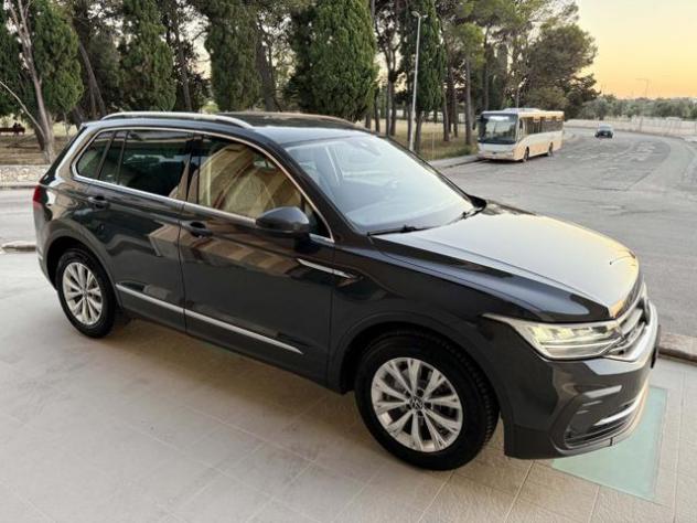 VOLKSWAGEN Tiguan 2.0 TDI 150 CV SCR DSG Life rif. 23947221 - Foto 3