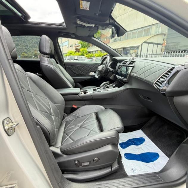 DS AUTOMOBILES DS 7 Crossback E-Tense 4x4 Grand Chic rif. 23921829 - Foto 8